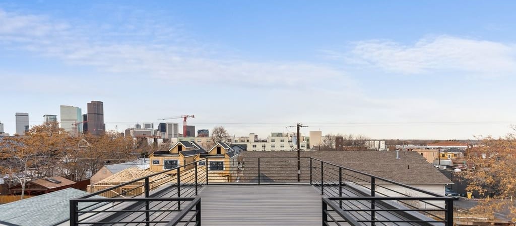 Denver-ModernArchitecture-Emerson-RooftopDeck-1024x450.jpg